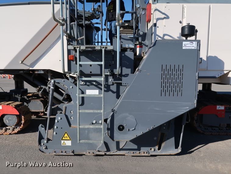 image for item DJ2450 2016 Wirtgen W250i  milling machine