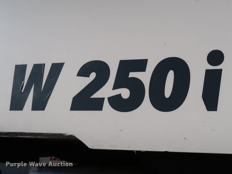 image for item DJ2450 2016 Wirtgen W250i  milling machine