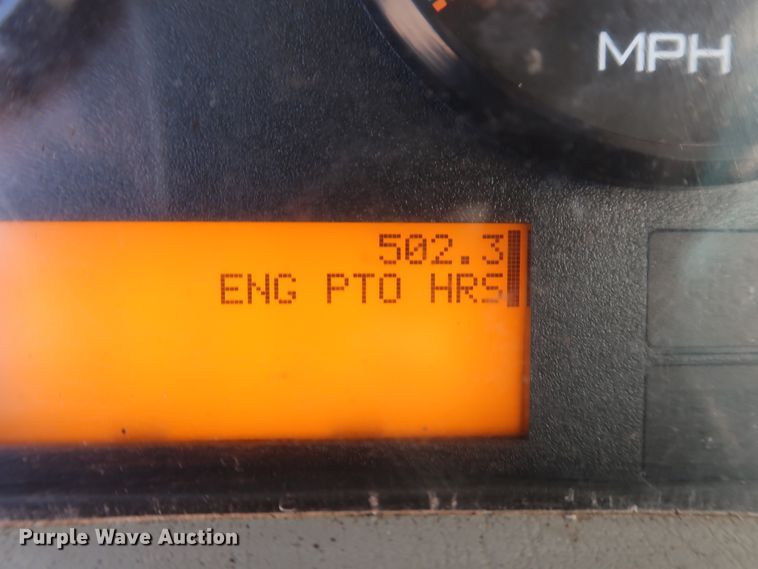 image for item DJ2452 2010 International 7400  oil distributor truck