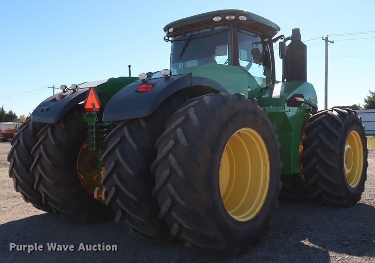 image for item DJ2455 2016 John Deere 9620R Scraper Special  4WD tractor
