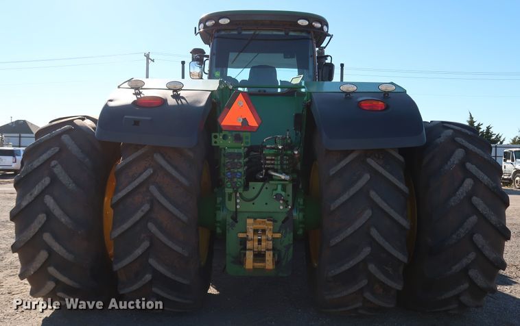 image for item DJ2455 2016 John Deere 9620R Scraper Special  4WD tractor