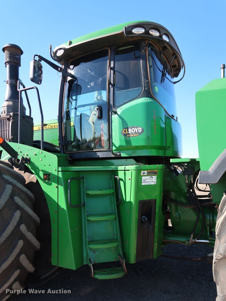 image for item DJ2455 2016 John Deere 9620R Scraper Special  4WD tractor