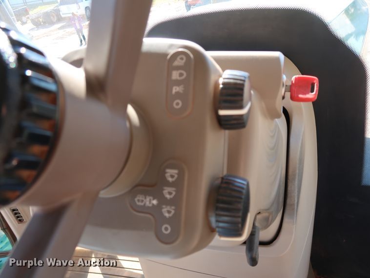 image for item DJ2455 2016 John Deere 9620R Scraper Special  4WD tractor