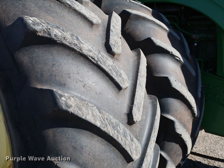 image for item DJ2455 2016 John Deere 9620R Scraper Special  4WD tractor