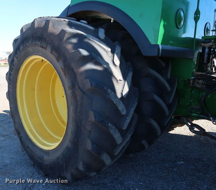 image for item DJ2455 2016 John Deere 9620R Scraper Special  4WD tractor