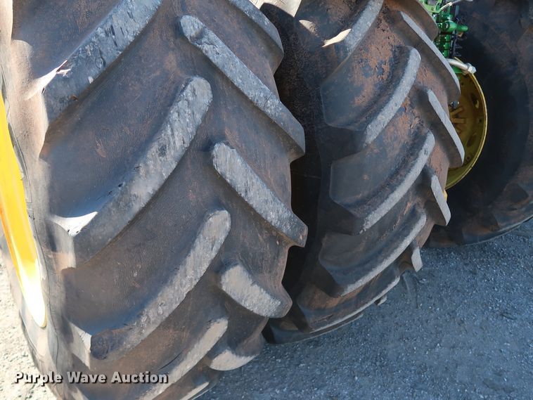 image for item DJ2455 2016 John Deere 9620R Scraper Special  4WD tractor