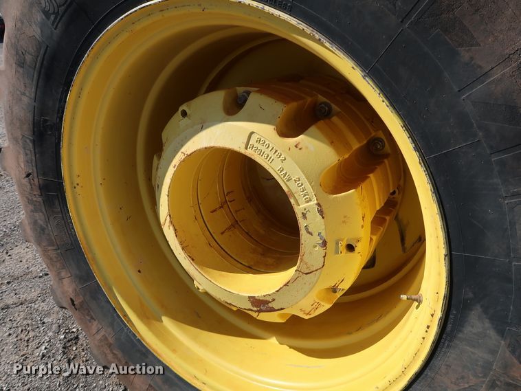 image for item DJ2455 2016 John Deere 9620R Scraper Special  4WD tractor