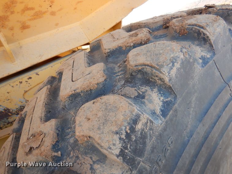 image for item DJ3749 1995 Bell B25B  haul truck