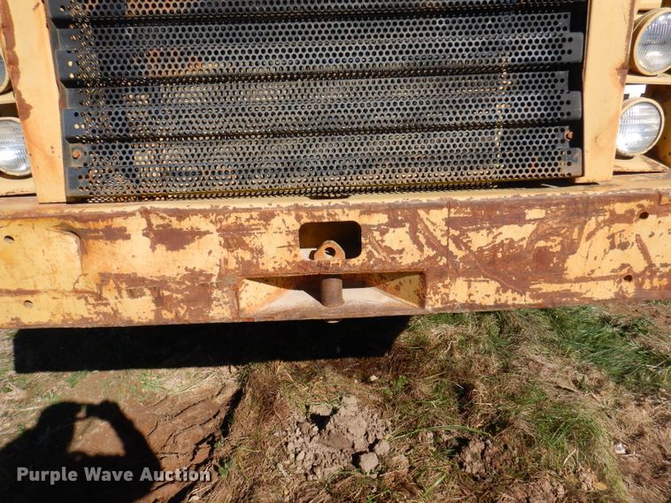 image for item DJ3750 1991 Caterpillar D25D  haul truck