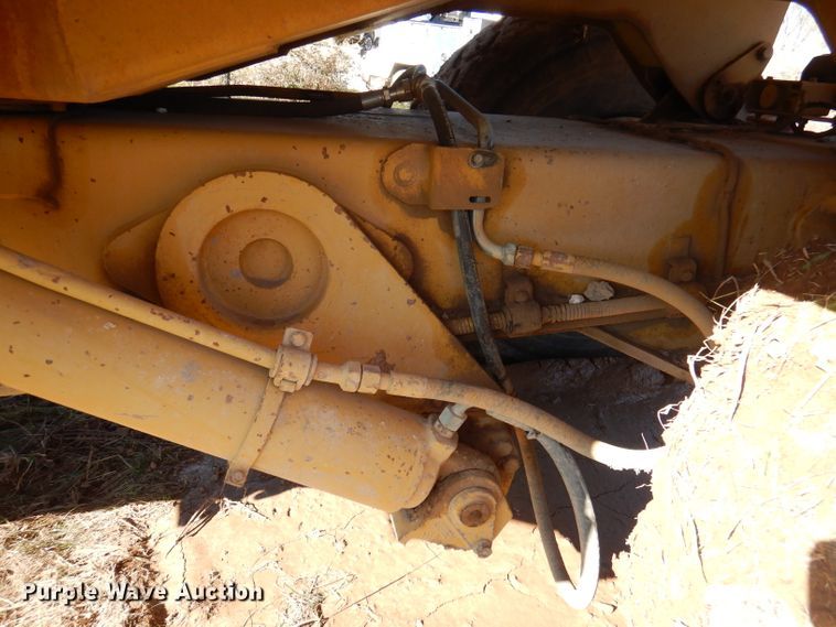 image for item DJ3750 1991 Caterpillar D25D  haul truck