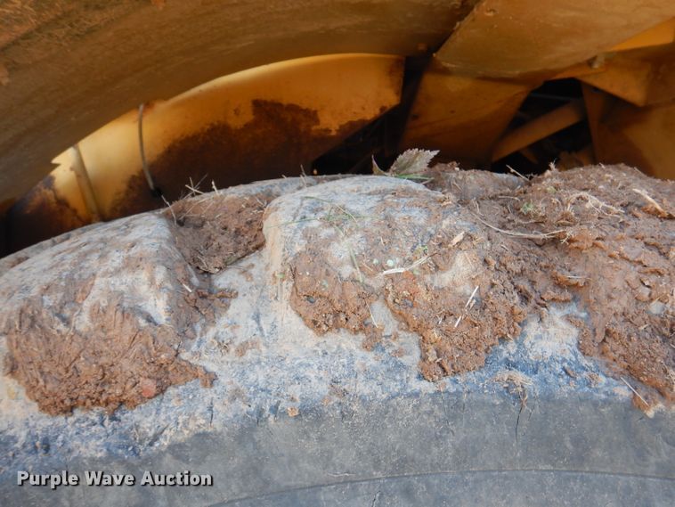 image for item DJ3750 1991 Caterpillar D25D  haul truck