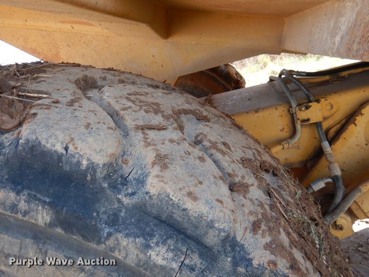 image for item DJ3750 1991 Caterpillar D25D  haul truck