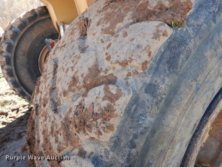 image for item DJ3750 1991 Caterpillar D25D  haul truck