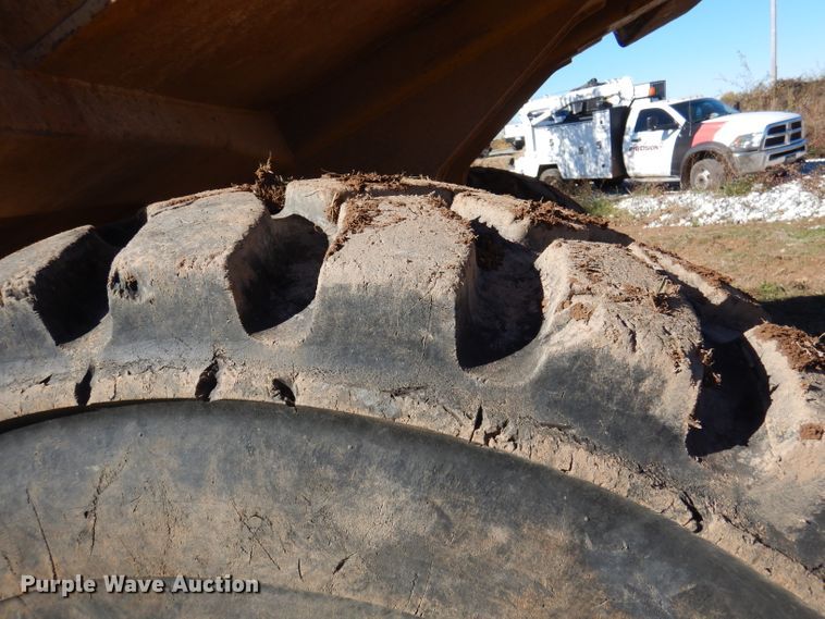 image for item DJ3750 1991 Caterpillar D25D  haul truck