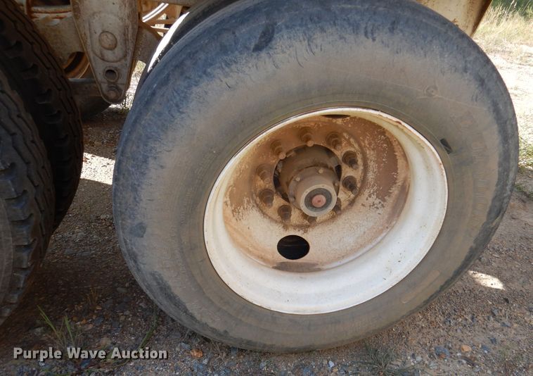 image for item DJ7402 2014 CTS BDT-40  bottom dump trailer