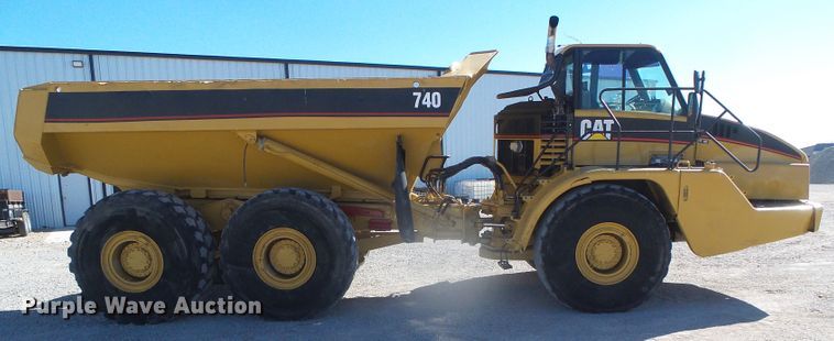 image for item DJ7546 2006 Caterpillar 740  haul truck