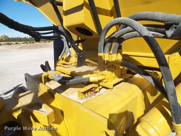 image for item DJ7546 2006 Caterpillar 740  haul truck