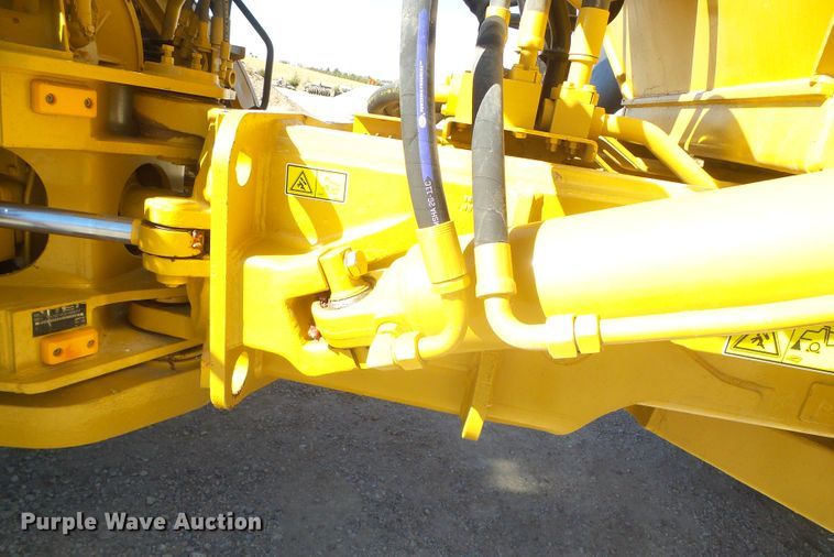 image for item DJ7546 2006 Caterpillar 740  haul truck