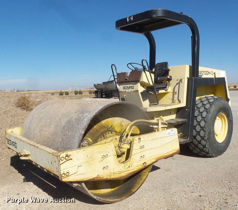 image for item DJ7547 1996 Bomag BW213DH-2  single drum vibratory roller