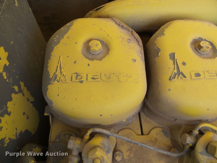 image for item DJ7547 1996 Bomag BW213DH-2  single drum vibratory roller