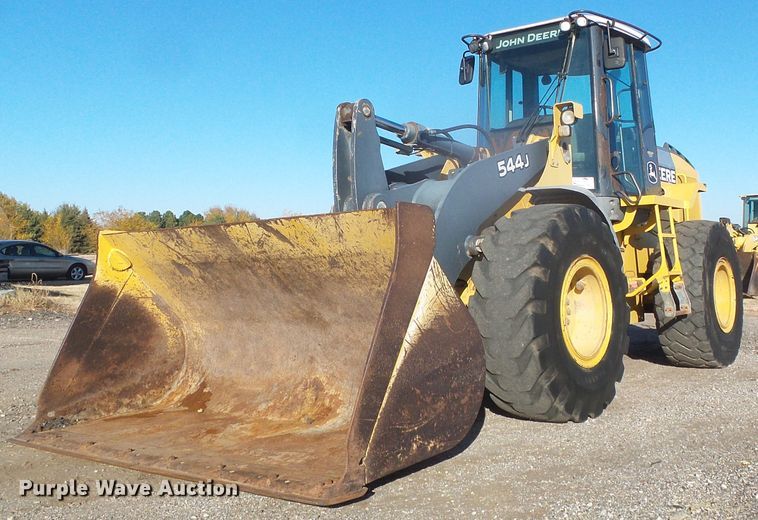 image for item DJ7548 2006 John Deere 544J  wheel loader