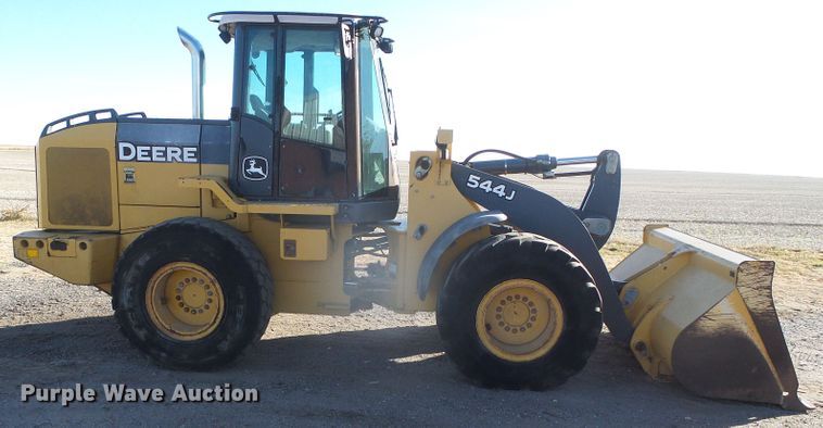 image for item DJ7548 2006 John Deere 544J  wheel loader