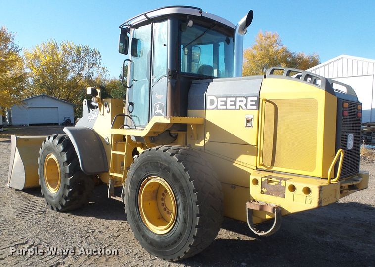 image for item DJ7548 2006 John Deere 544J  wheel loader