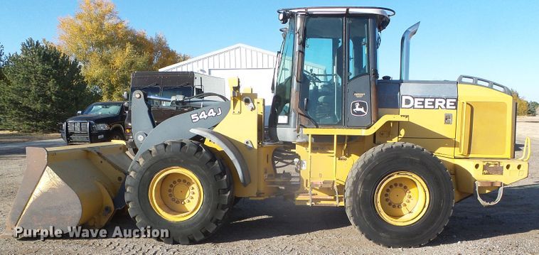 image for item DJ7548 2006 John Deere 544J  wheel loader