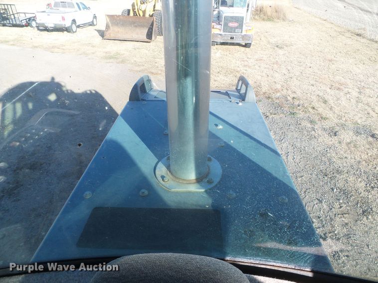 image for item DJ7548 2006 John Deere 544J  wheel loader