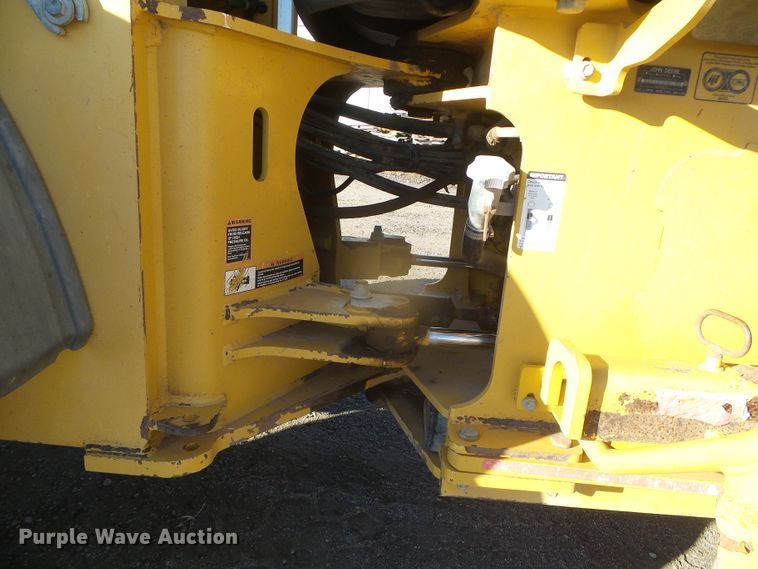 image for item DJ7548 2006 John Deere 544J  wheel loader