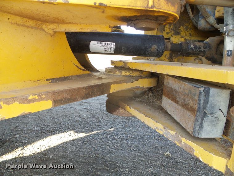 image for item DJ7548 2006 John Deere 544J  wheel loader