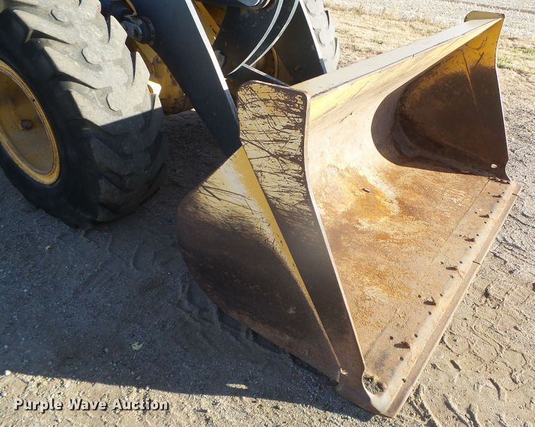 image for item DJ7548 2006 John Deere 544J  wheel loader