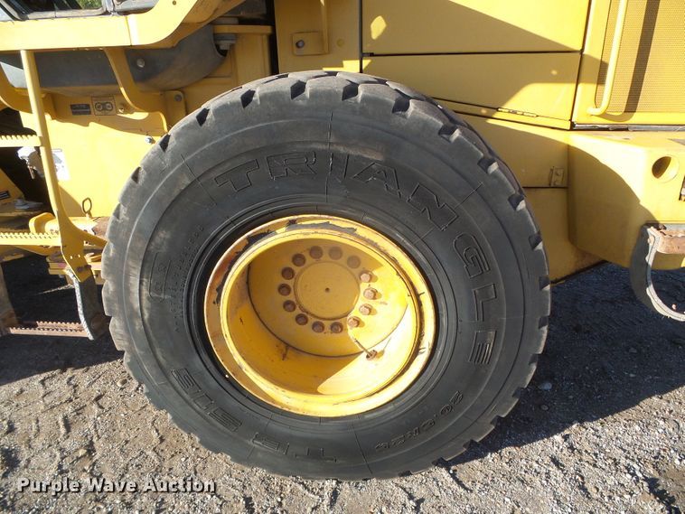 image for item DJ7548 2006 John Deere 544J  wheel loader