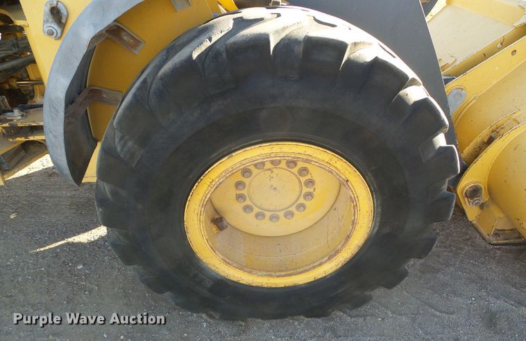 image for item DJ7548 2006 John Deere 544J  wheel loader