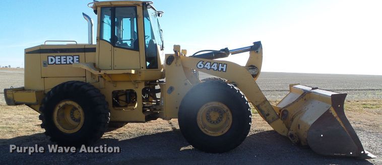 image for item DJ7549 1999 John Deere 644H  wheel loader