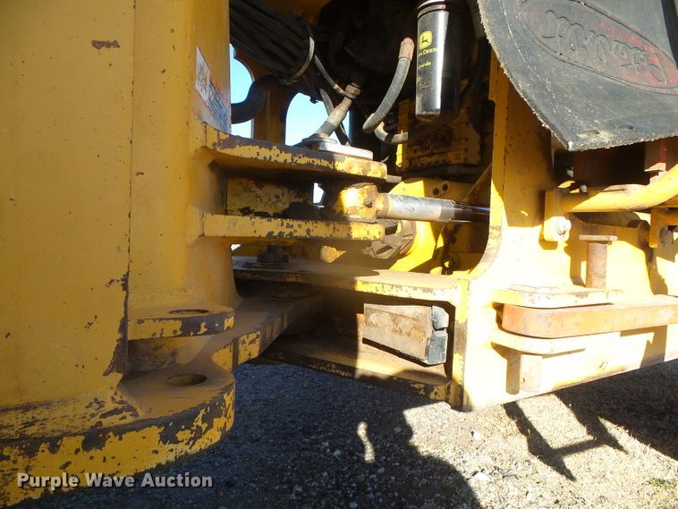 image for item DJ7549 1999 John Deere 644H  wheel loader