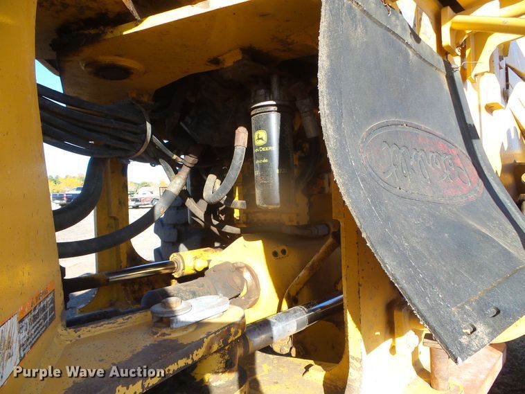 image for item DJ7549 1999 John Deere 644H  wheel loader