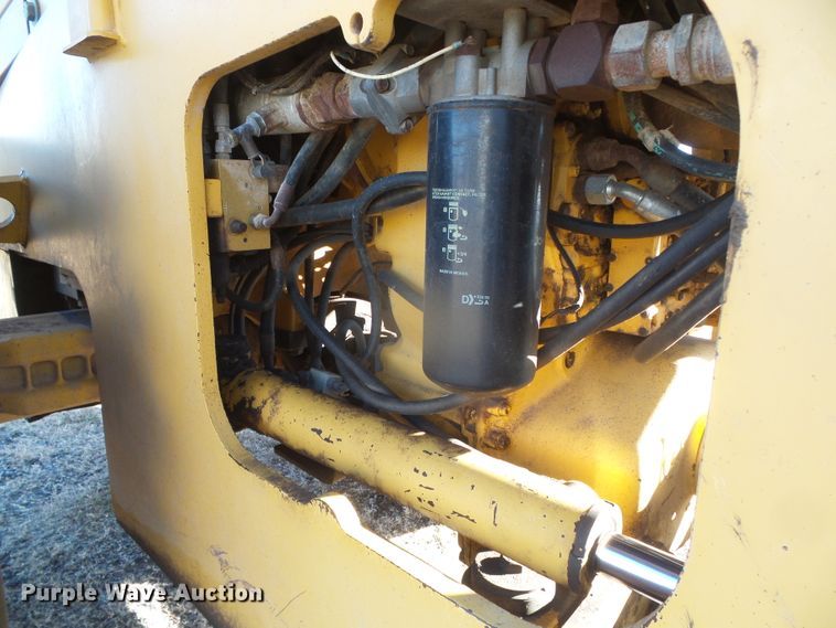 image for item DJ7549 1999 John Deere 644H  wheel loader