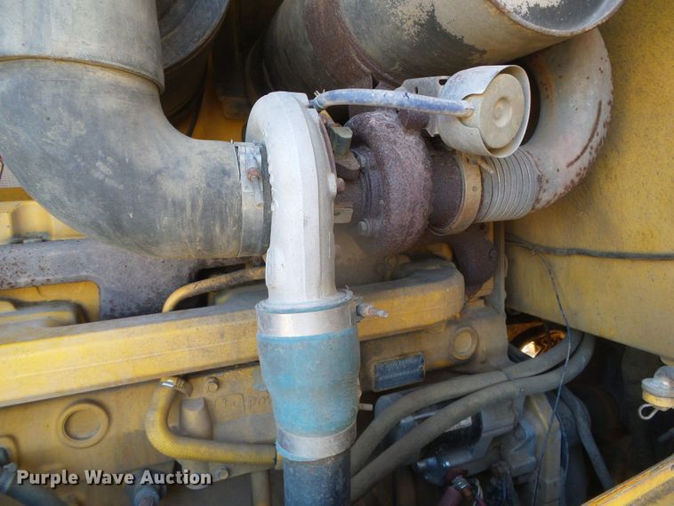 image for item DJ7549 1999 John Deere 644H  wheel loader