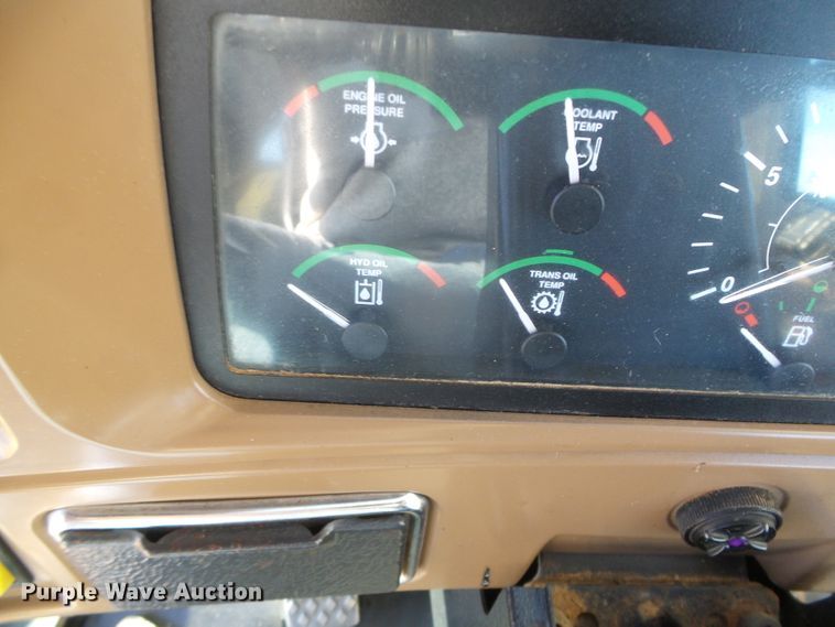 image for item DJ7549 1999 John Deere 644H  wheel loader