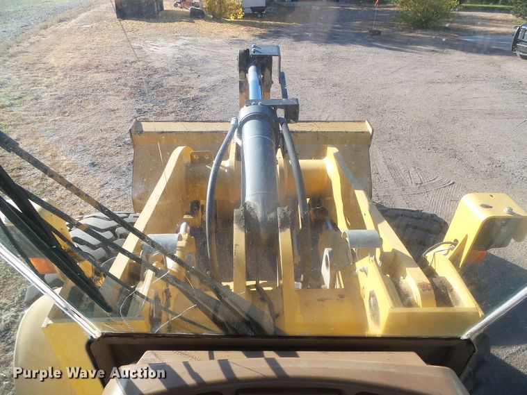 image for item DJ7549 1999 John Deere 644H  wheel loader