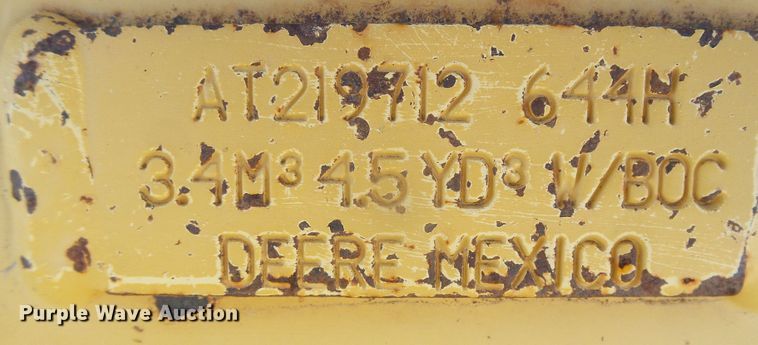 image for item DJ7549 1999 John Deere 644H  wheel loader