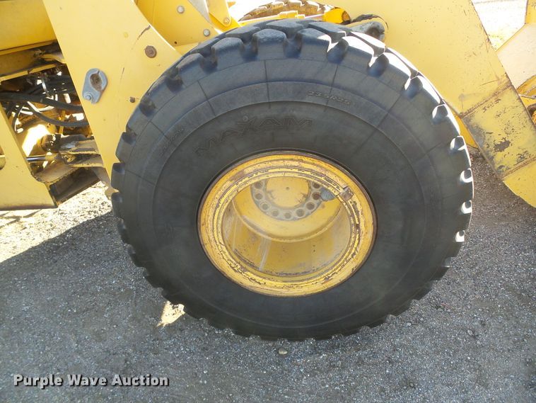 image for item DJ7549 1999 John Deere 644H  wheel loader