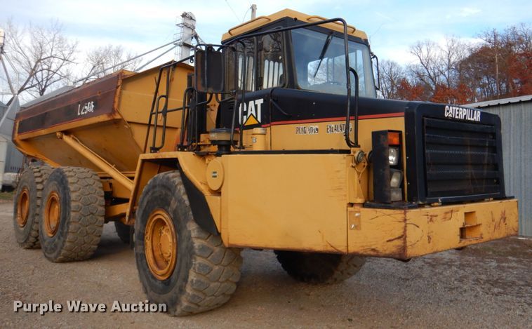 image for item DK1414 1997 Caterpillar D250E  haul truck