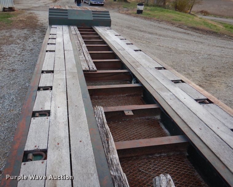 image for item DK1415 1990 Talbert TDW-30-SRG-T1  lowboy equipment trailer