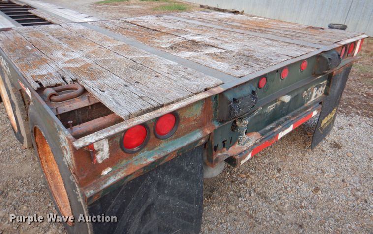 image for item DK1415 1990 Talbert TDW-30-SRG-T1  lowboy equipment trailer