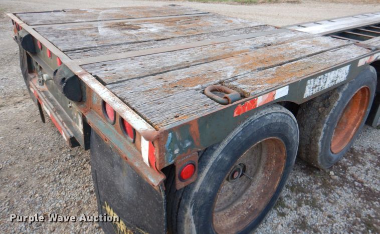 image for item DK1415 1990 Talbert TDW-30-SRG-T1  lowboy equipment trailer