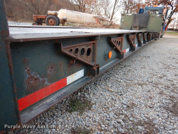 image for item DK1415 1990 Talbert TDW-30-SRG-T1  lowboy equipment trailer