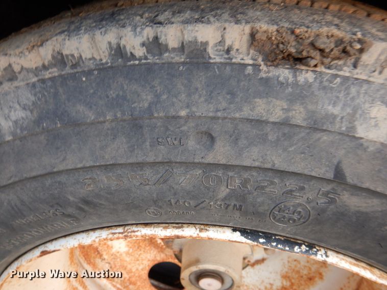 image for item DK1415 1990 Talbert TDW-30-SRG-T1  lowboy equipment trailer