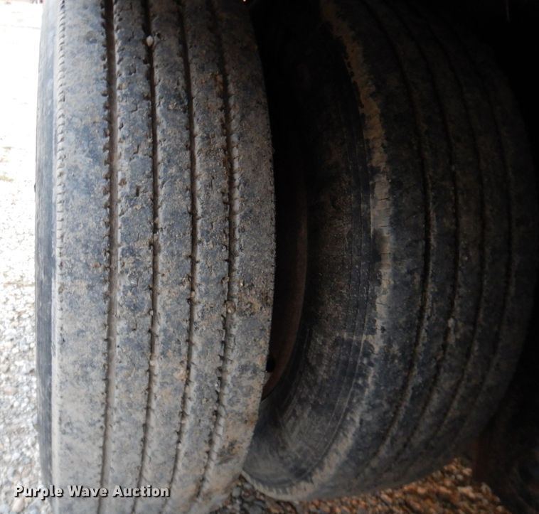 image for item DK1415 1990 Talbert TDW-30-SRG-T1  lowboy equipment trailer